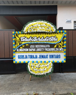 Papan Bunga Duka di Sempur